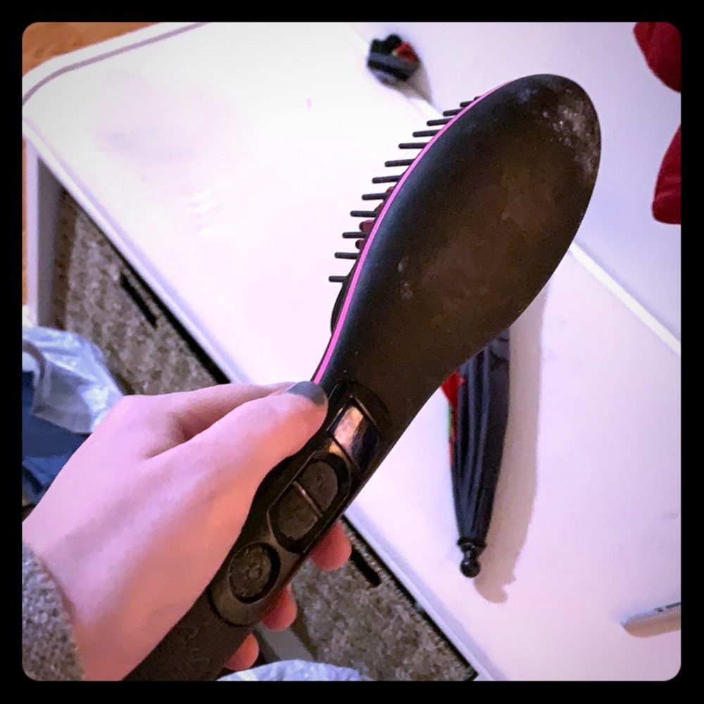 Con air brush straightener